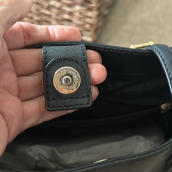 Michael Kors Jet Set Travel Large Tote Saffiano Black Leather. - Picture 8 of 17